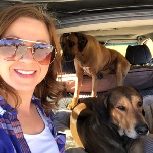 Meet your Posher, Lauren